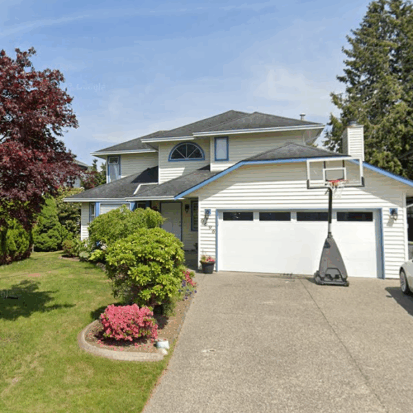 Exceptionally Beautiful - 4 Bed Home, Quiet Location