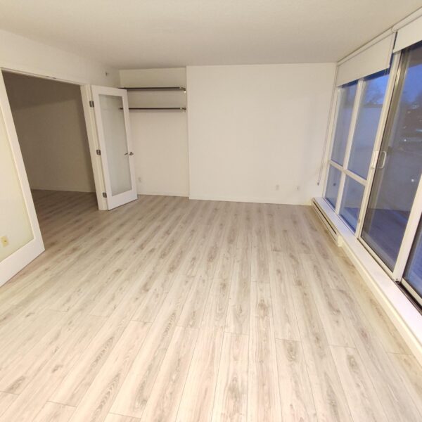 Park Place 1 Bedroom with Large Balcony