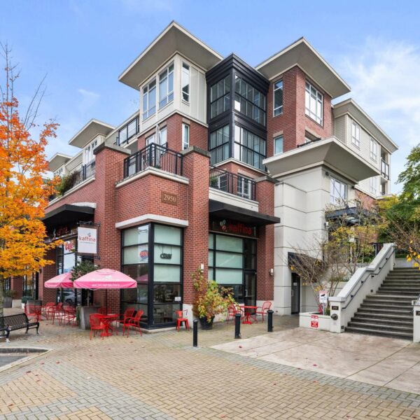Corner Unit at High Street Southpointe 2 Bedrooms/2 Bath