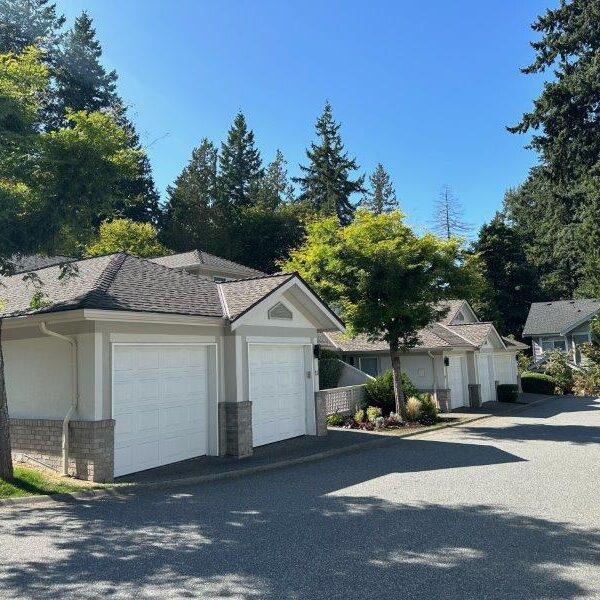 The Gardens - Corner Unit Rancher, 2 Bed/Upper Loft/2 Bathroom