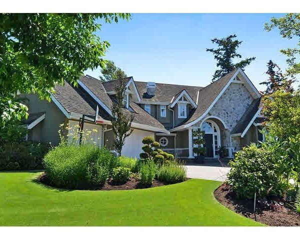 4 Bedrooms /4 Baths Upper House in Chantrell Park