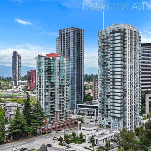Unique One Bedroom with Parking and Storage in the University District