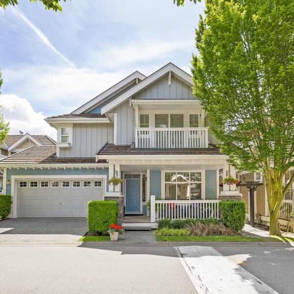 Beautiful Detached Home in Cambria at Rosemary Heights!