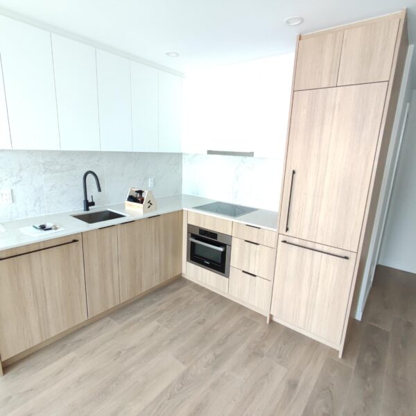 Georgetown. One Bedroom Condo on 23rd Floor