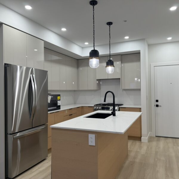 Brand New Halvo Contemporary 1 Bedroom/1 Bathroom + Den