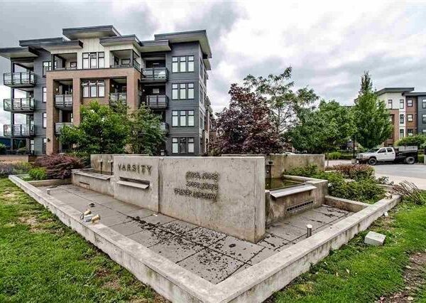 Two Bedroom Condo in Langley with Parking