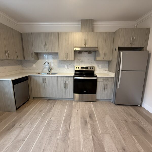 South Facing Ground Level Suite - 2 Beds/2 Bath - Utilities Included