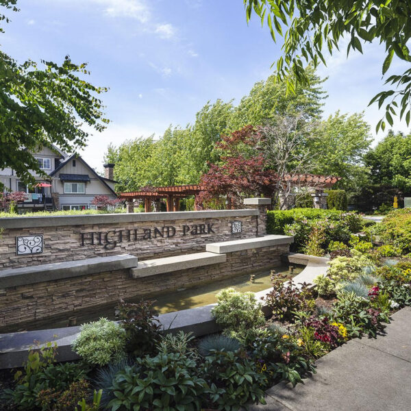 Bright and Spacious Highland Park Townhome