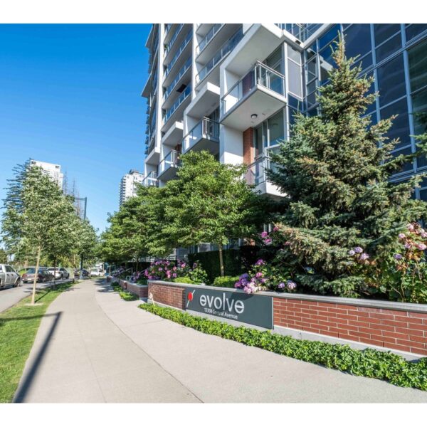 Spacious 2 Bedroom at Evolve