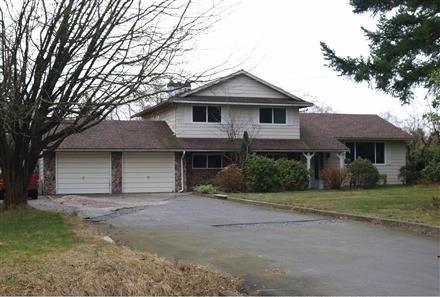 Grandview 1.25 Acre 4 Bedrooms House