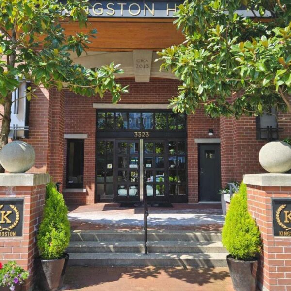 Stunning Two Bed, Two Bath Condo in Harvard Gardens