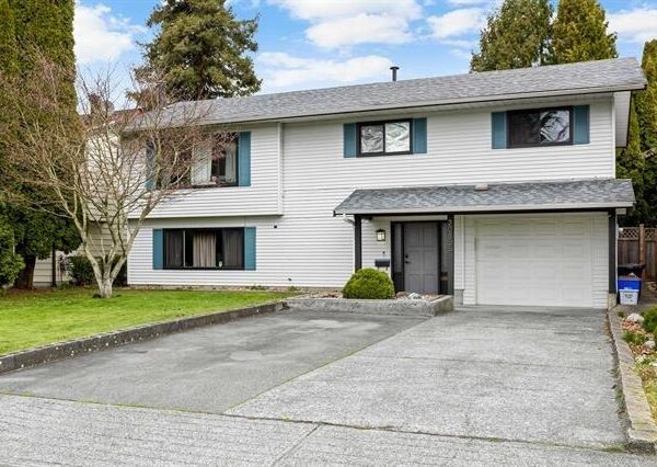 Four Bedroom Single Family Home in Langley with Suite