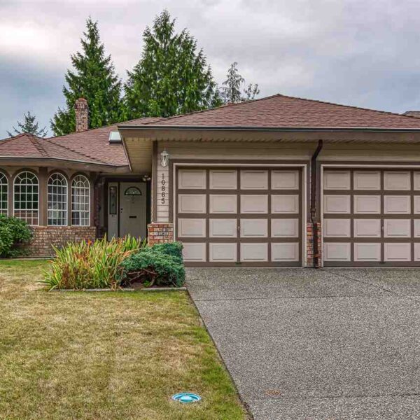 Beautifully Kept Three Bedrooms/Two Bath Home in Fraser Heights