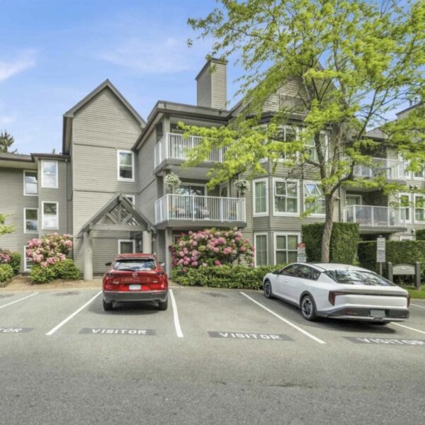 Large Two Bed Condo in Guildford with Parking and Gym