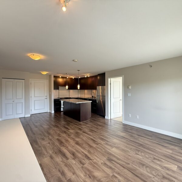 Top Floor Corner Unit – The Point at Morgan Crossing | South Surrey - 2 Bedroom | 2 Bathroom