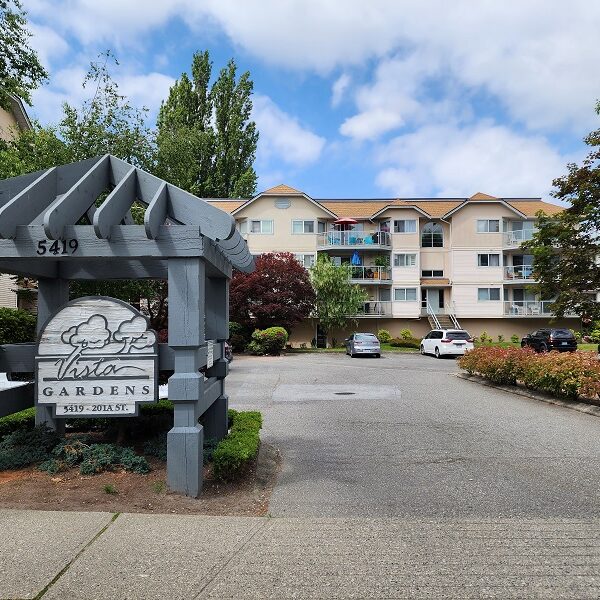Spacious Two Bed Condo in Langley with Parking and Storage