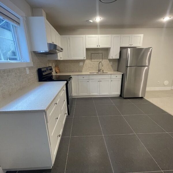 Grandview Heights Large One Bed Suite