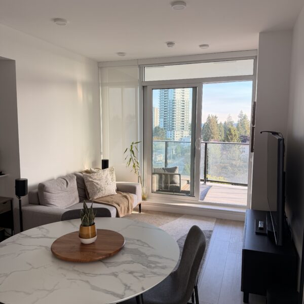 2 Bedroom, 2 Bathroom Apartment at Melrose